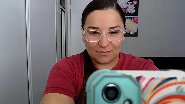 MoonBalloons from StripChat