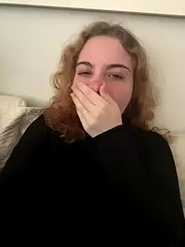 moongiu from StripChat