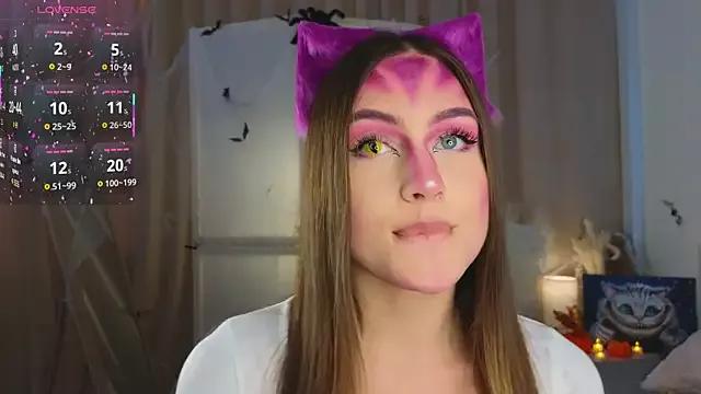 Explore our live girls sluts from our Custom and Multi clubs and checkout exclusive access to highly interactive content, such as shape, hair, titties, pussy type and many more.