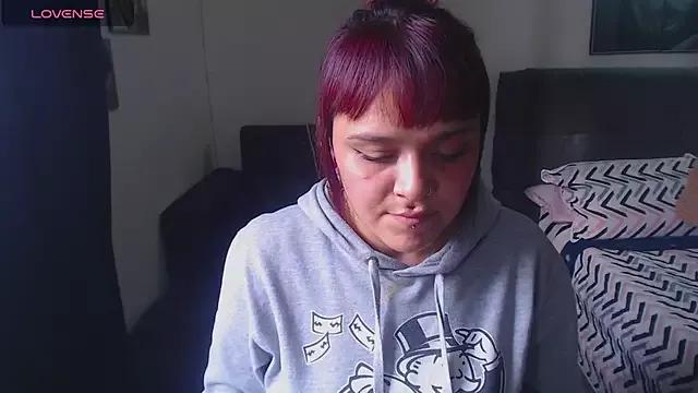 MoonVyxen webcams show profile image 