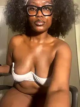 Moonzy77 webcams show profile image 