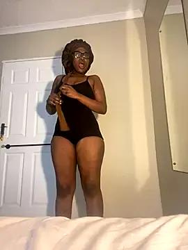 Moonzy77 from StripChat is Freechat