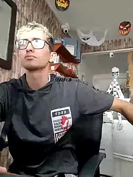 moorejhosua from StripChat