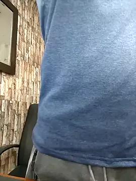 moorejhosua from StripChat