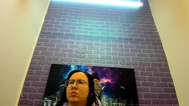MorganaHotx from StripChat is Freechat