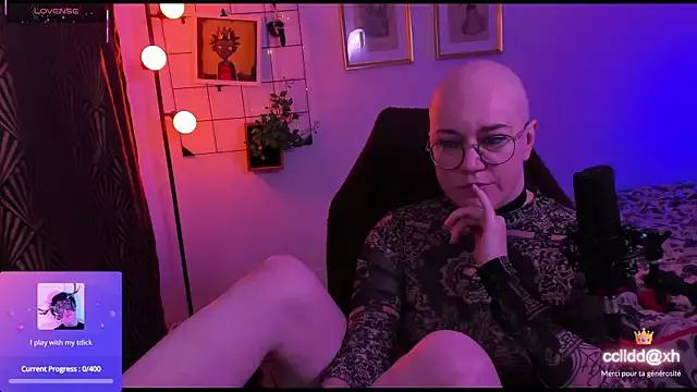 Explore our live girls sluts from our Custom and Multi clubs and checkout exclusive access to highly interactive content, such as shape, hair, titties, pussy type and many more.