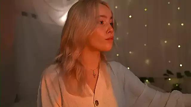 Mother__of__dragons webcams show profile image 