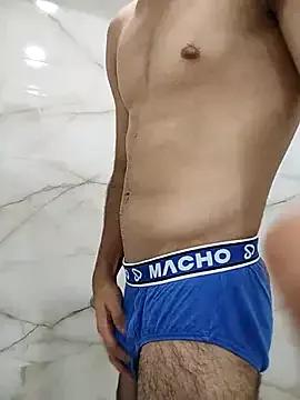 mrmasseur06 from StripChat