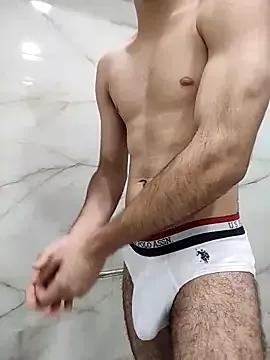 mrmasseur06 from StripChat