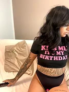 Mrskarmaa webcams show profile image 