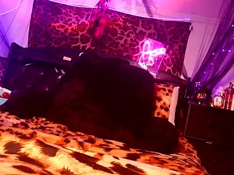 MsBootyBoop from StripChat is Freechat