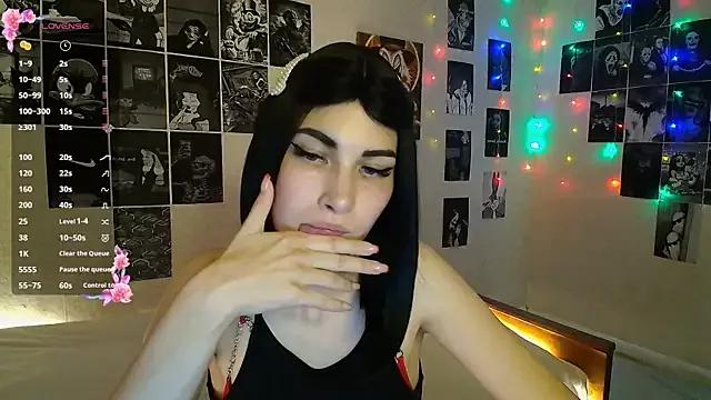 Explore our live girls sluts from our Custom and Multi clubs and checkout exclusive access to highly interactive content, such as shape, hair, titties, pussy type and many more.