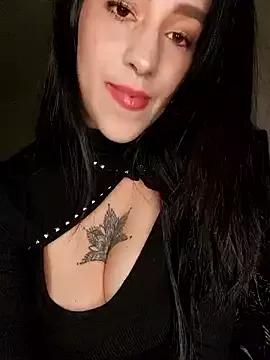 Explore our live girls sluts from our Custom and Multi clubs and checkout exclusive access to highly interactive content, such as shape, hair, titties, pussy type and many more.