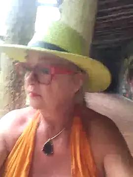 MucMilf59 from StripChat