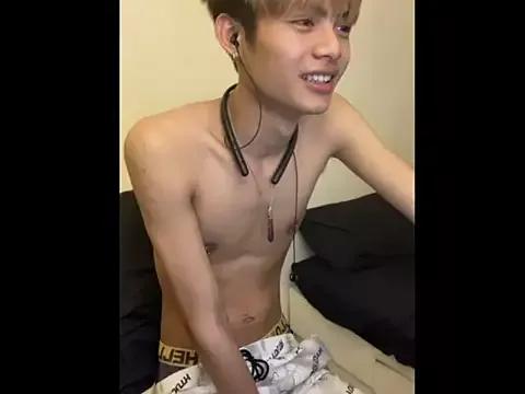 mumuowl from StripChat