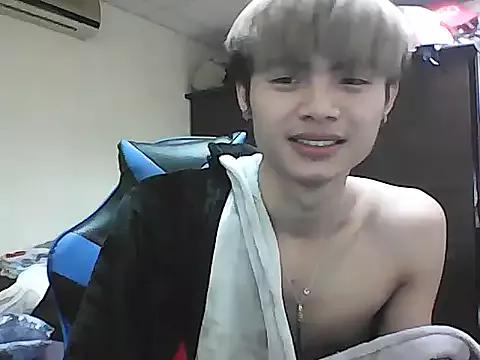 mumuowl from StripChat