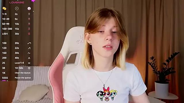 Photos of MuraLuxa from StripChat is Freechat