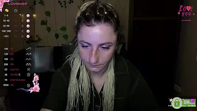 Explore our live girls sluts from our Custom and Multi clubs and checkout exclusive access to highly interactive content, such as shape, hair, titties, pussy type and many more.