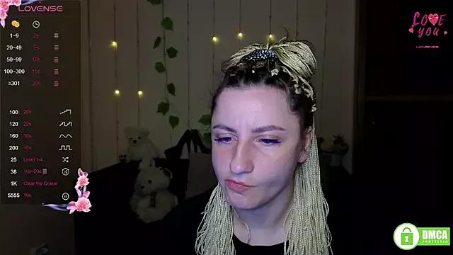 Explore our live girls sluts from our Custom and Multi clubs and checkout exclusive access to highly interactive content, such as shape, hair, titties, pussy type and many more.