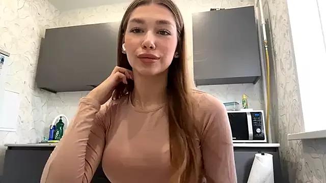 Explore our live girls sluts from our Custom and Multi clubs and checkout exclusive access to highly interactive content, such as shape, hair, titties, pussy type and many more.