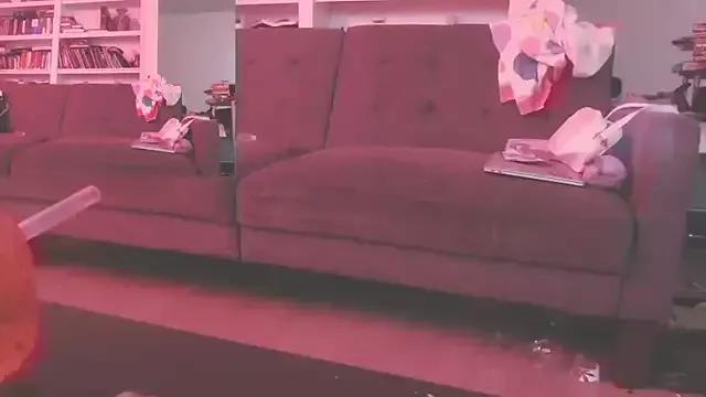 MyLilyDemon from StripChat is Freechat