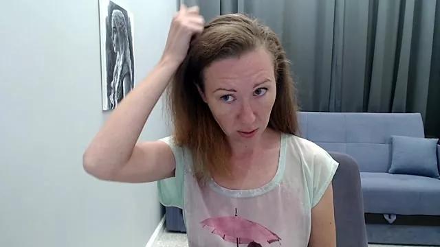 Explore our live girls sluts from our Custom and Multi clubs and checkout exclusive access to highly interactive content, such as shape, hair, titties, pussy type and many more.