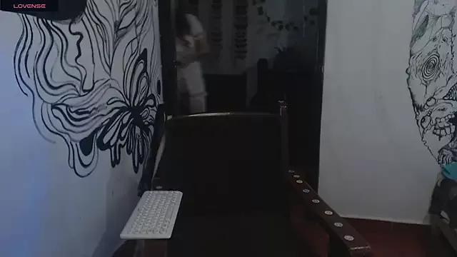 MysticNight_ from StripChat is Freechat