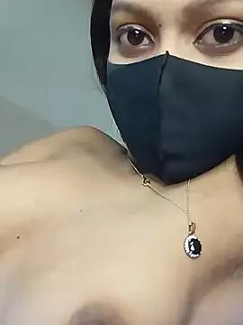 Photos of Nadia-2 from StripChat is Freechat