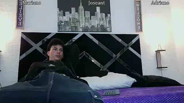 Explore our live girls sluts from our Custom and Multi clubs and checkout exclusive access to highly interactive content, such as shape, hair, titties, pussy type and many more.