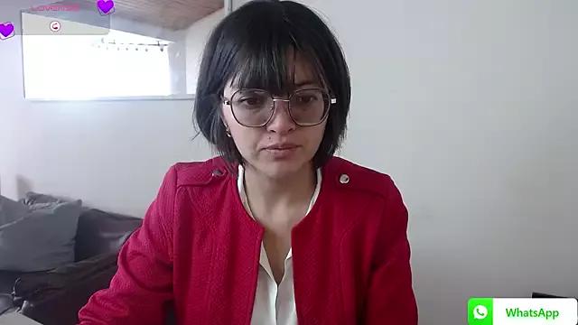NamiDVelvet from StripChat is Freechat