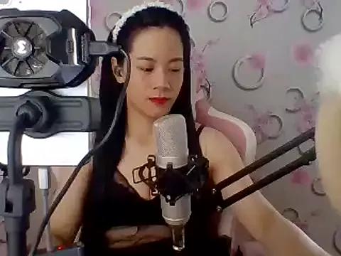 Nana-68 from StripChat