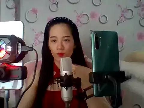 Nana-68 from StripChat