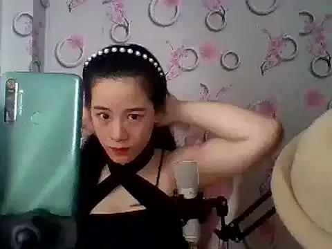 Nana-68 from StripChat
