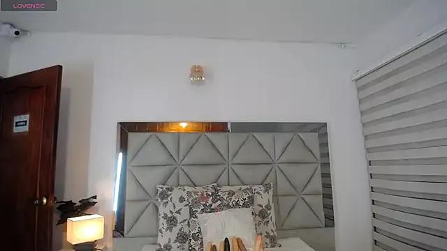 nana_levy from StripChat