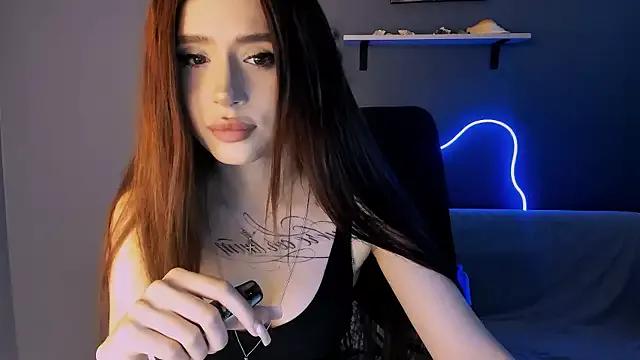 Explore our live girls sluts from our Custom and Multi clubs and checkout exclusive access to highly interactive content, such as shape, hair, titties, pussy type and many more.