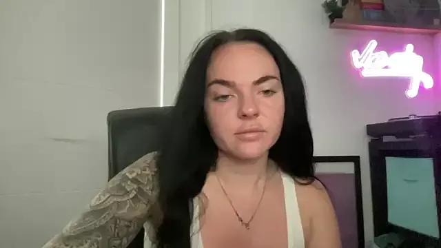 NancyWoodUK from StripChat
