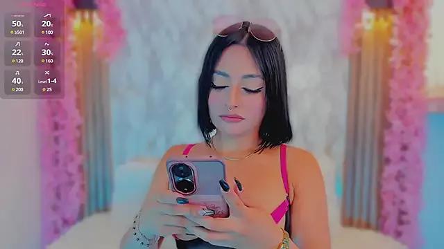 Nanda_Vixen from StripChat