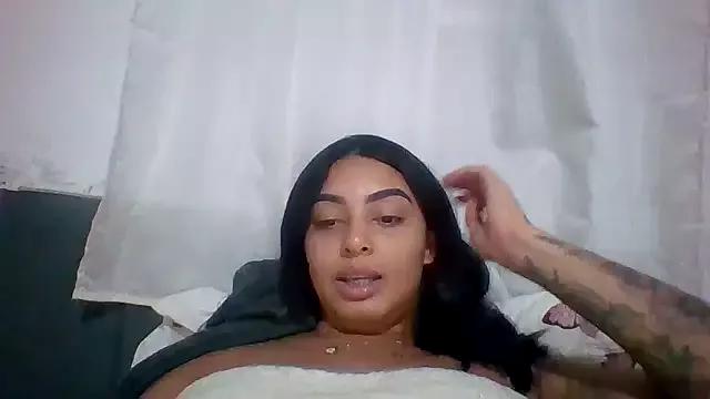 Nandinha777 from StripChat