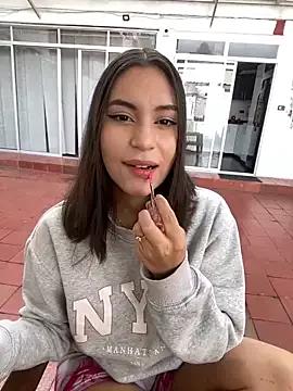 Nani_rosse_ from StripChat