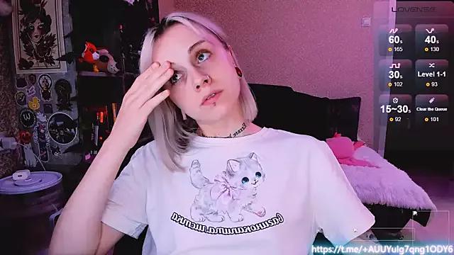 NaniMoore from StripChat is Freechat