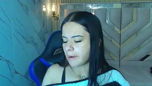 Nanncy_r_ from StripChat