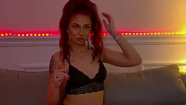 Photos of NaomiDyce from StripChat is Freechat