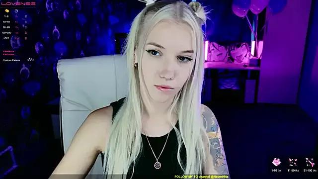 NaomiHita from StripChat is Freechat