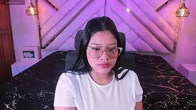 natachacole from StripChat is Freechat