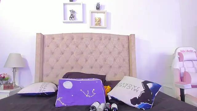 natalia_collinslim from StripChat