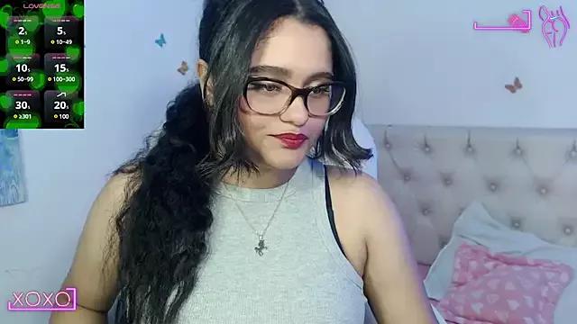 natalia_dreams from StripChat is Freechat
