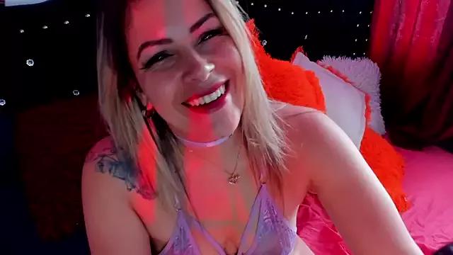 Natalia_Montoya from StripChat