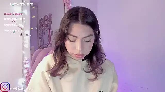 natalie_jaensen from StripChat