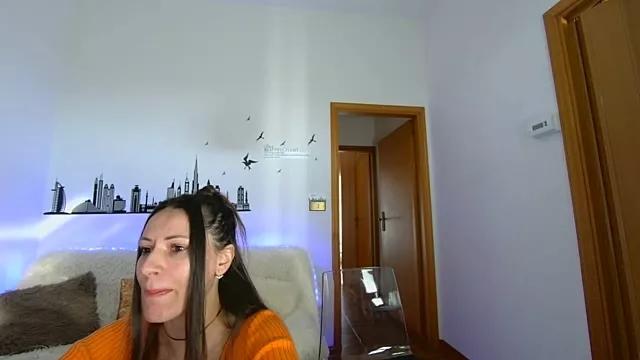 Natalieass from StripChat