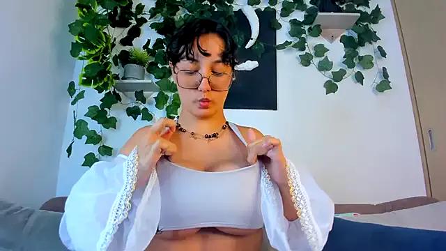 nataliepeterson from StripChat